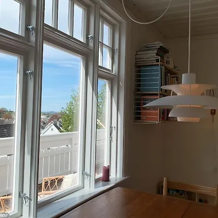 Appartement Toppleilighet I Tomannsbolig Stavanger