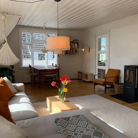 Toppleilighet I Tomannsbolig Appartement *
